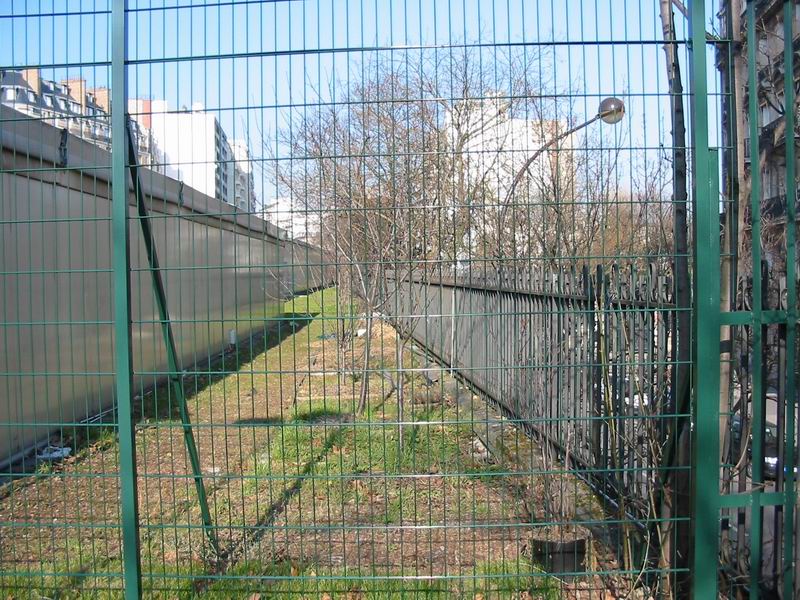 Depuis le quai d'Auteuil-Boulogne vers Passy au 22 Fvrier 2003