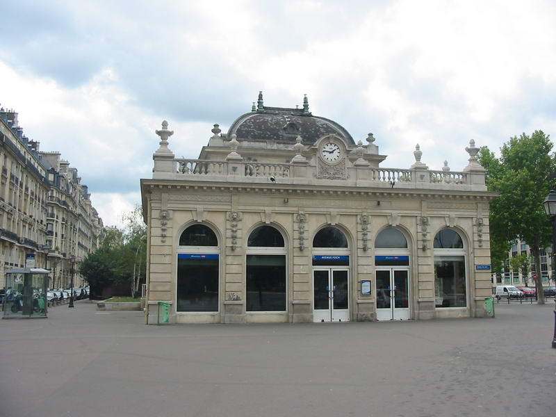 Le BV de Neuilly - Porte Maillot au 11 aot 2006