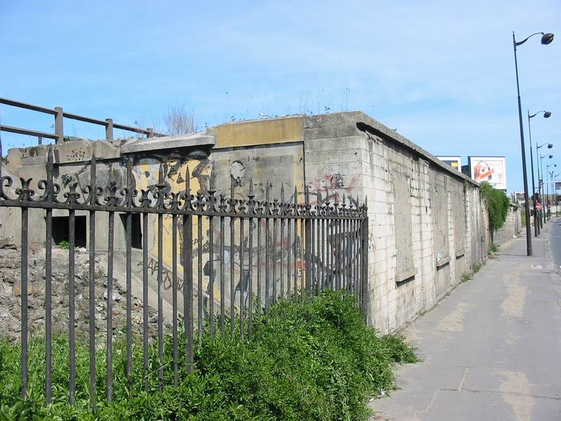 Rez de chausse du BV de la Rape-Bercy au 13 Avril 2003