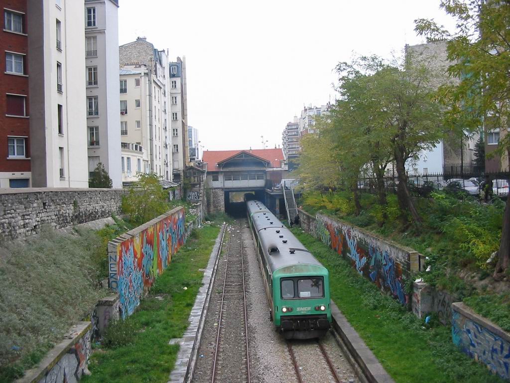 Passage sous le BV de Boulevard Ornano au 09 Novembre 2003
